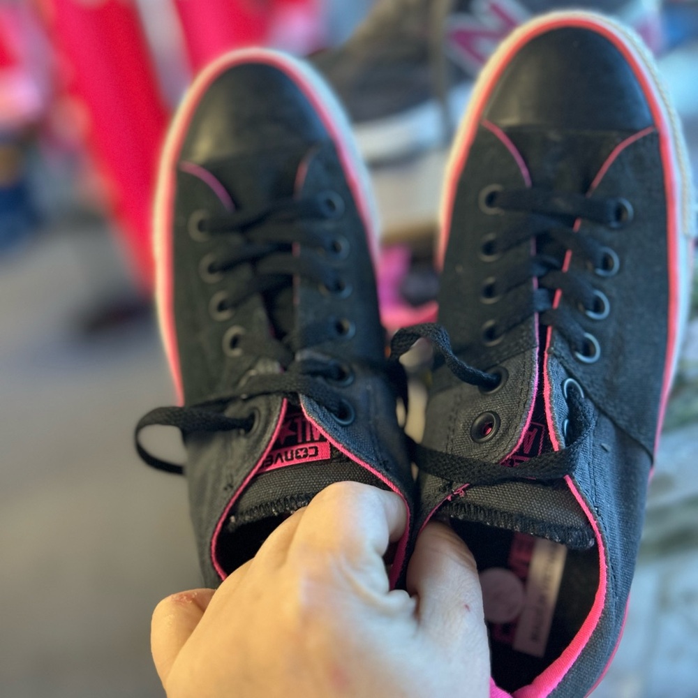 Converse Black Sneakers with Pink Highlights